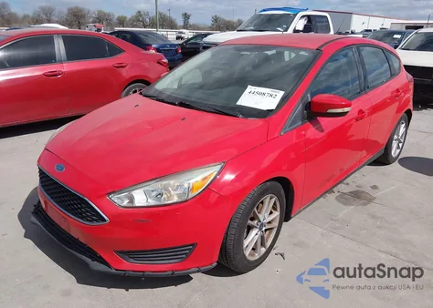 2015 Ford Focus Se z USA, uszkodzony, nr VIN 1FADP3K26FL350999